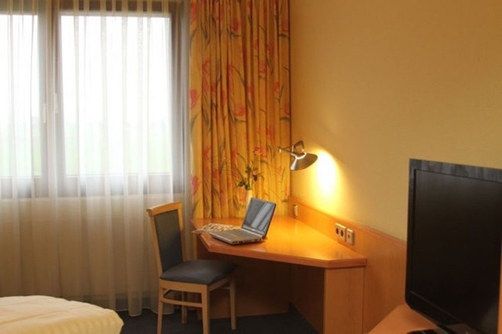 Doblergreen Hotel Stuttgart-Gerlingen Kültér fotó